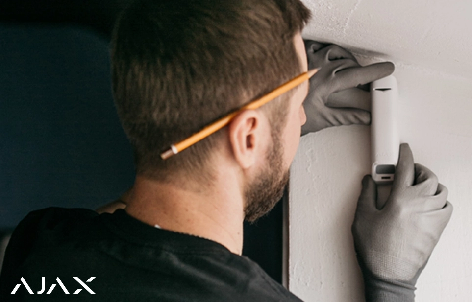 ajax-riasztó-szerelő